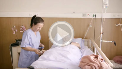 Helse og omsorg, sykepleier på sykehjem