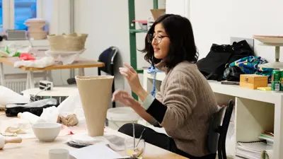 Industrihistorie og ny kunst smelter sammen ved 1400 grader