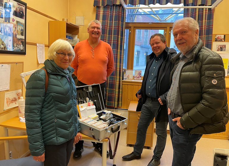 På bildet: Kari Thomassen, Einar Sørli, Robin Kåss og Hans Martin Gullhaug Foto: Hege Schjøth Øverås