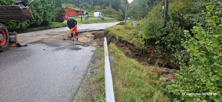 Jordskred Bergsbygdavegen 2