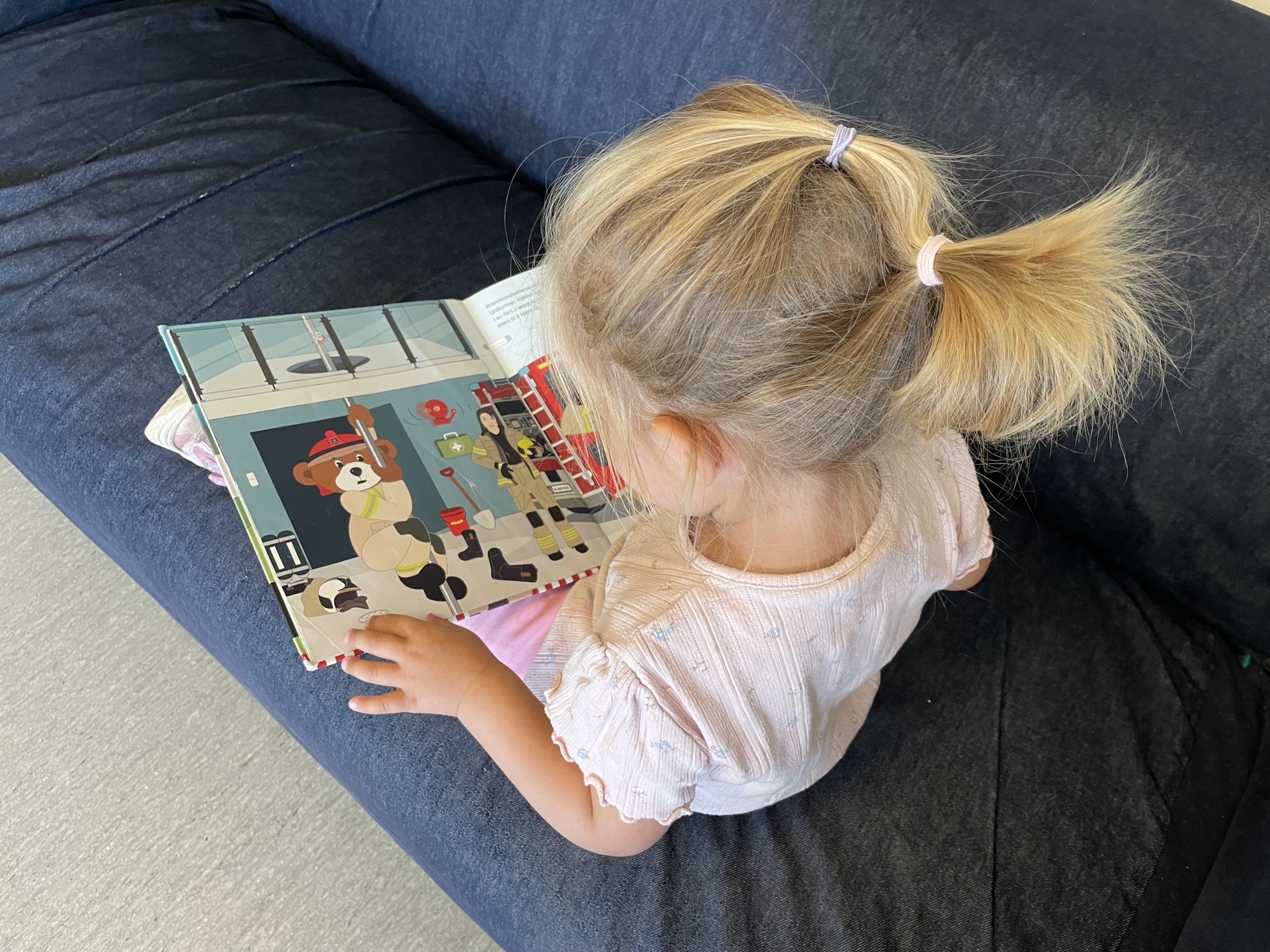 Forside, Barn Som Leser