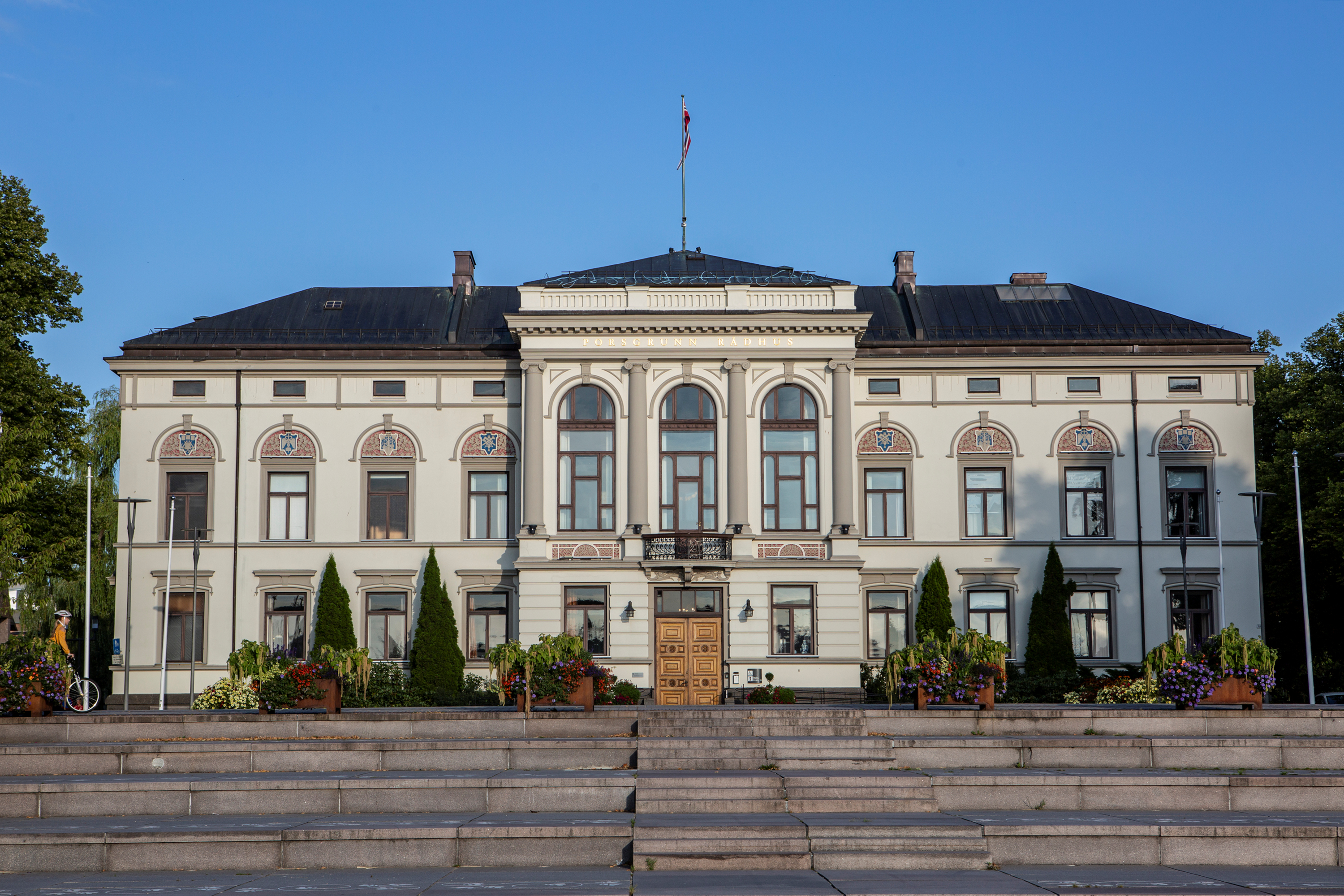 Følg bystyrets behandling av ny skole- og barnehagestruktur – og 36 andre saker